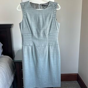 CLASSIC SHEATH DRESS